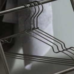 CASA INFINITY BLACK Cintres Set De 4 Noir* Cintres