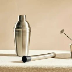 CASA SHAKE & STIR Pilon* Presse-Agrumes